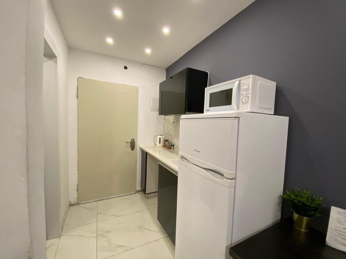 Rothschild 79 Hotel Petach Tikva Екстериор снимка