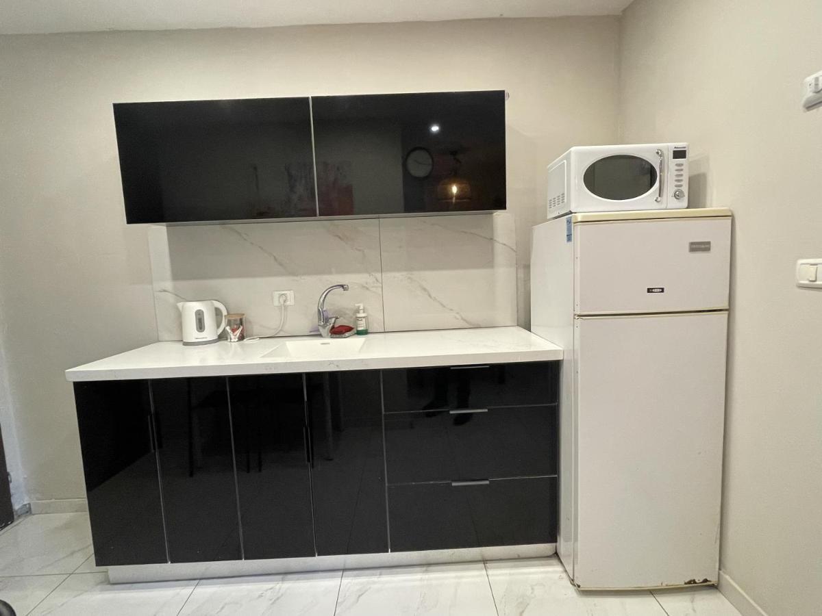 Rothschild 79 Hotel Petach Tikva Екстериор снимка